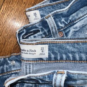 Abercrombie & Fitch higher rise ankle straight jeans
